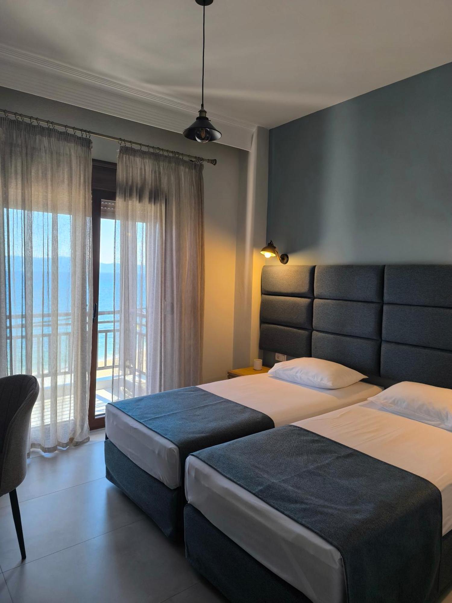 Maria Rooms To Let أُرانّوبولي المظهر الخارجي الصورة
