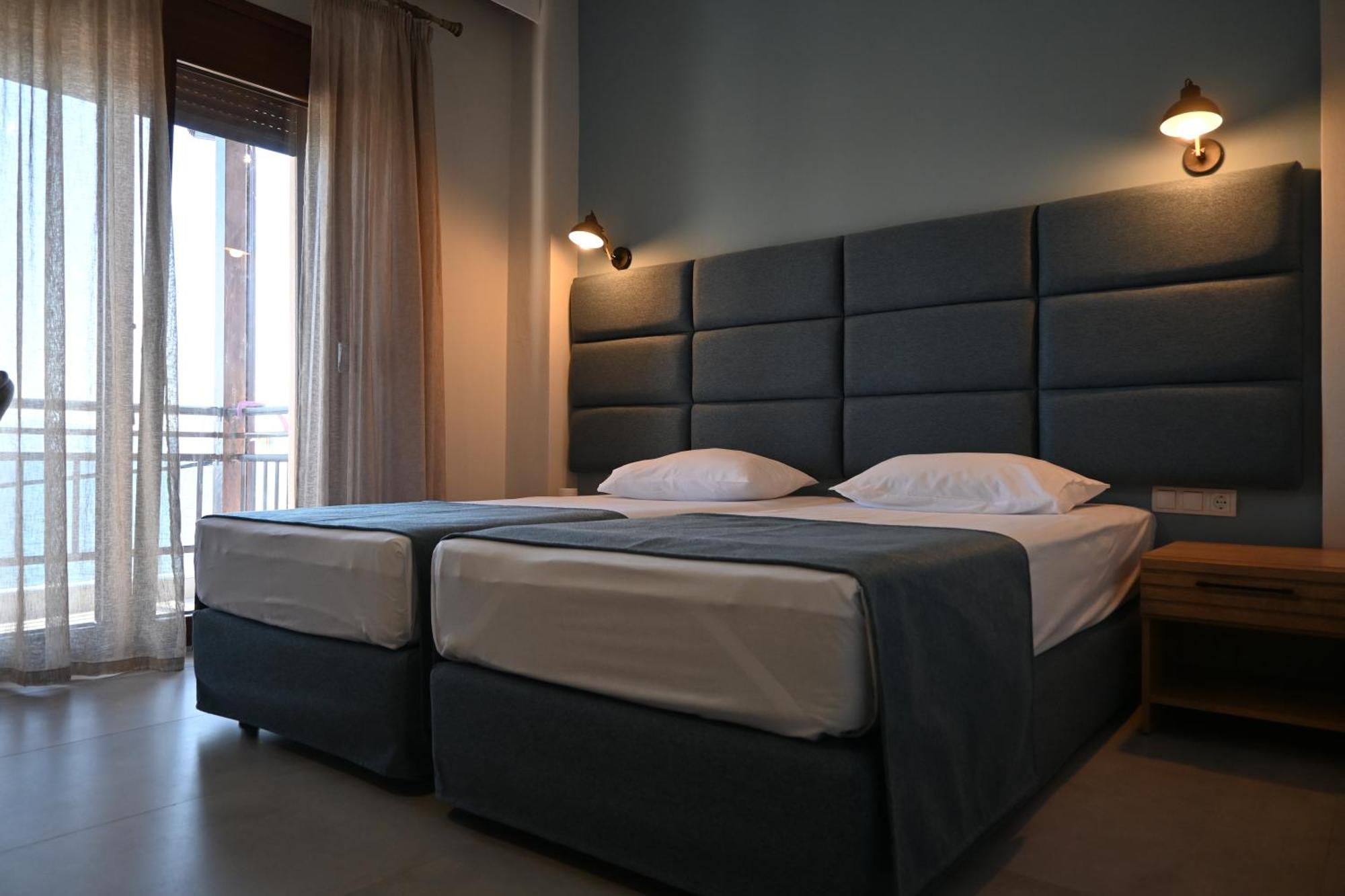 Maria Rooms To Let أُرانّوبولي المظهر الخارجي الصورة