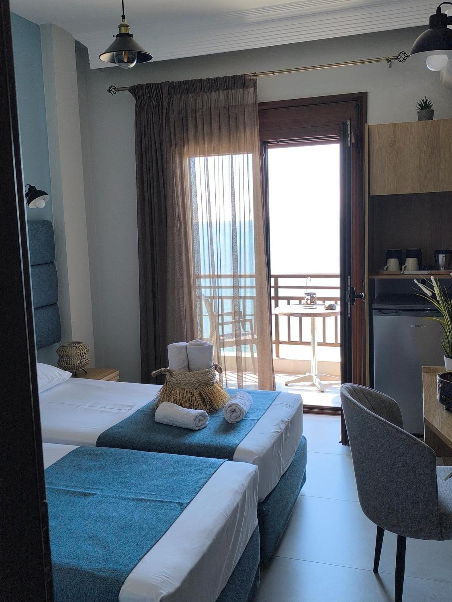 Maria Rooms To Let أُرانّوبولي المظهر الخارجي الصورة