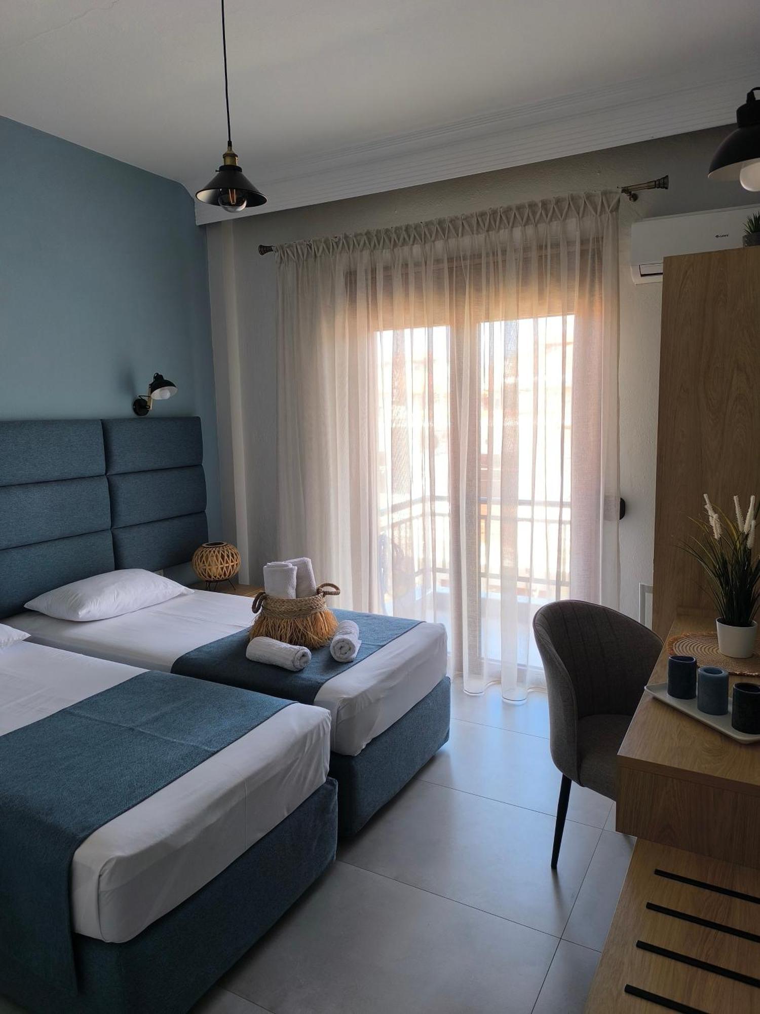 Maria Rooms To Let أُرانّوبولي المظهر الخارجي الصورة